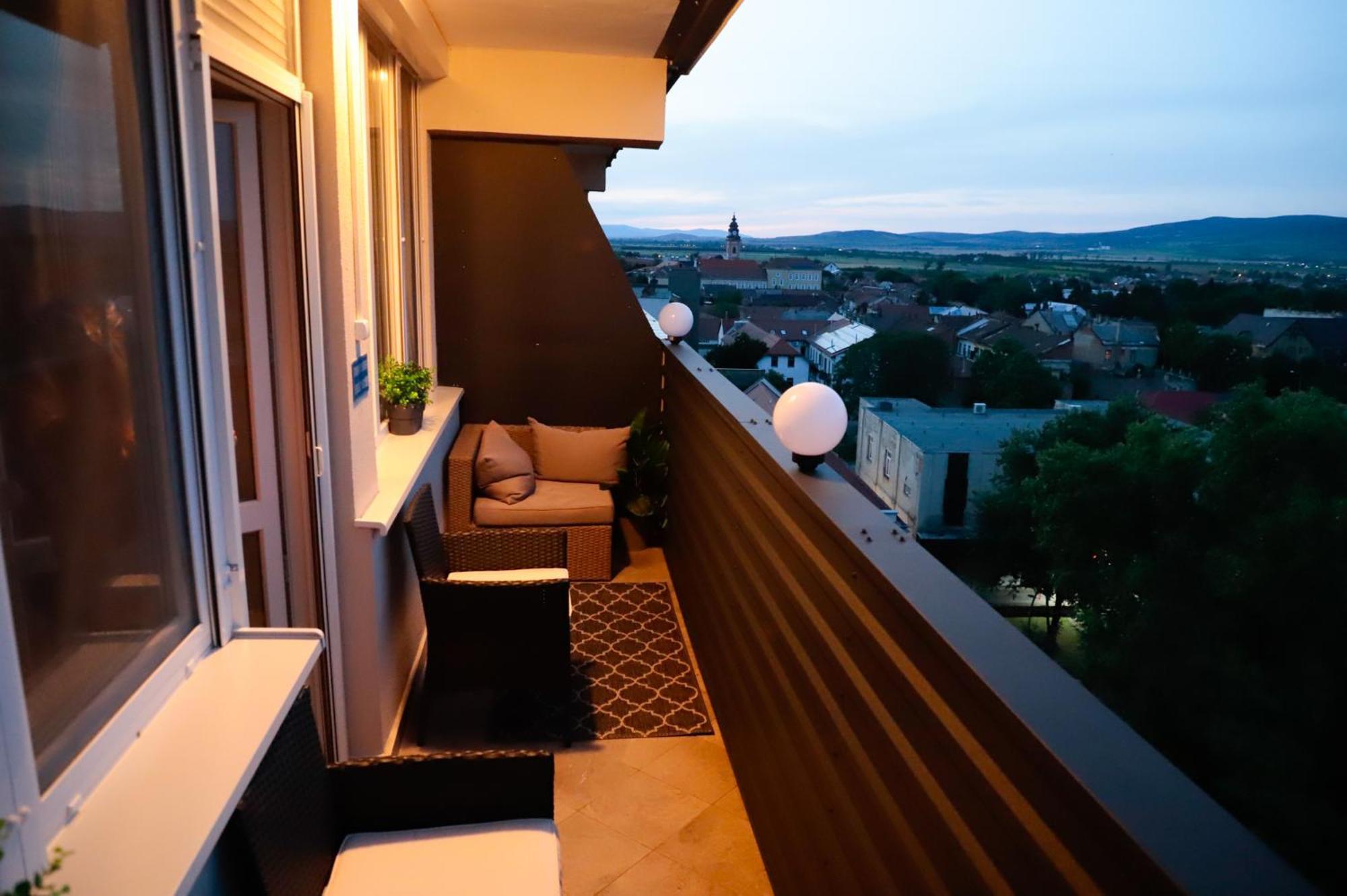 Ueveghid Apartman Sátoraljaújhely Dış mekan fotoğraf